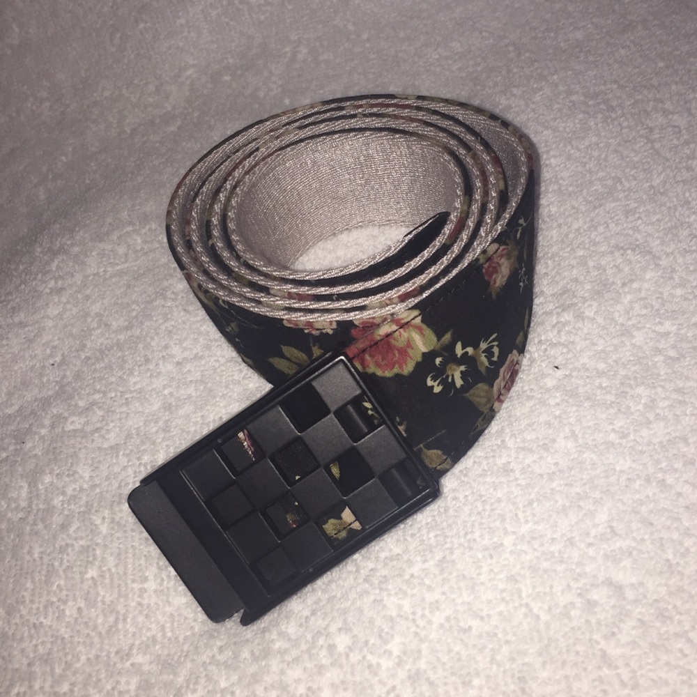 Vans belts